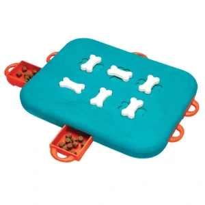 Outward Hound, Nina Ottosson, Dog Casino Treat Puzzle - Turquiose - Pet Home | The Perfect Pet Supplies Shopping Experience Outlet