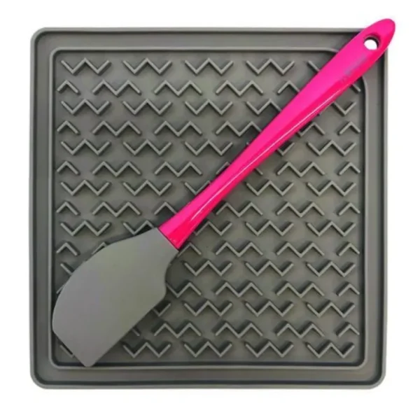 Silicone Therapeutic Licking Mat with Silicone Spatula - Pet Home | The Perfect Pet Supplies Shopping Experience